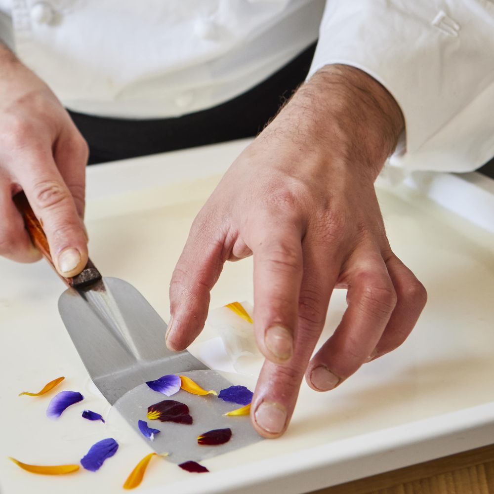 Grande pelle de cuisine 15cm coudée en bois